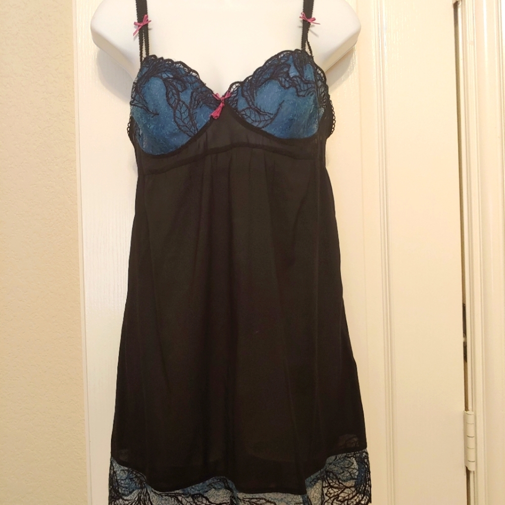 Chemise